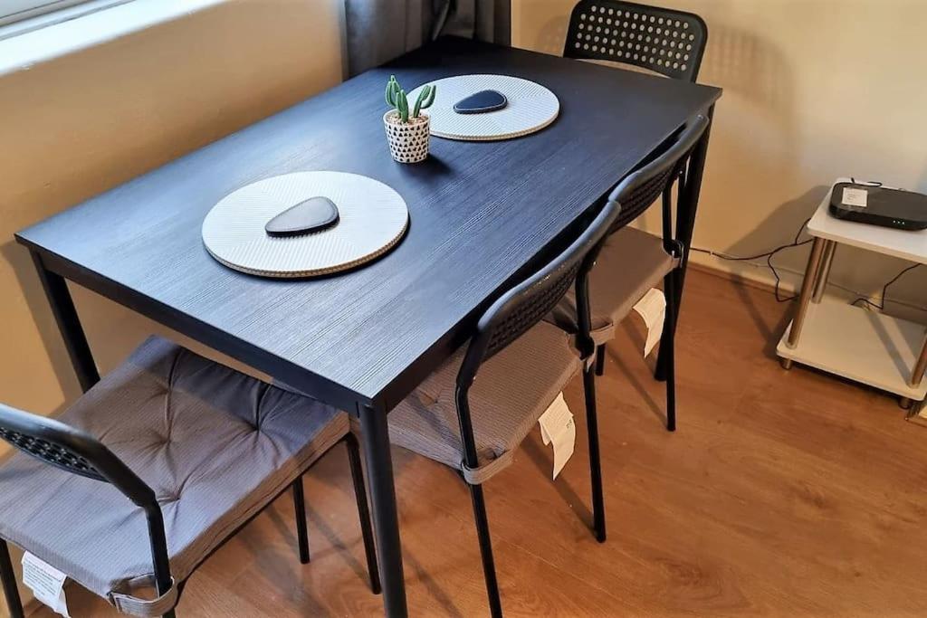 2 Bedroom Apartment In Kennington Londres Extérieur photo